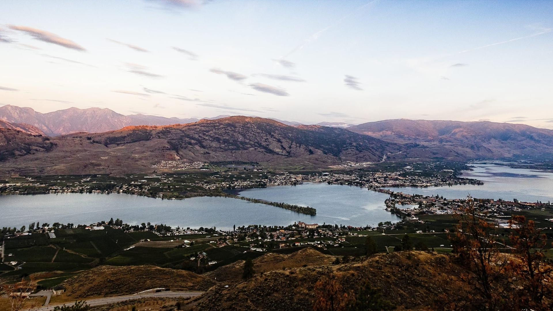 Lake view at dusk